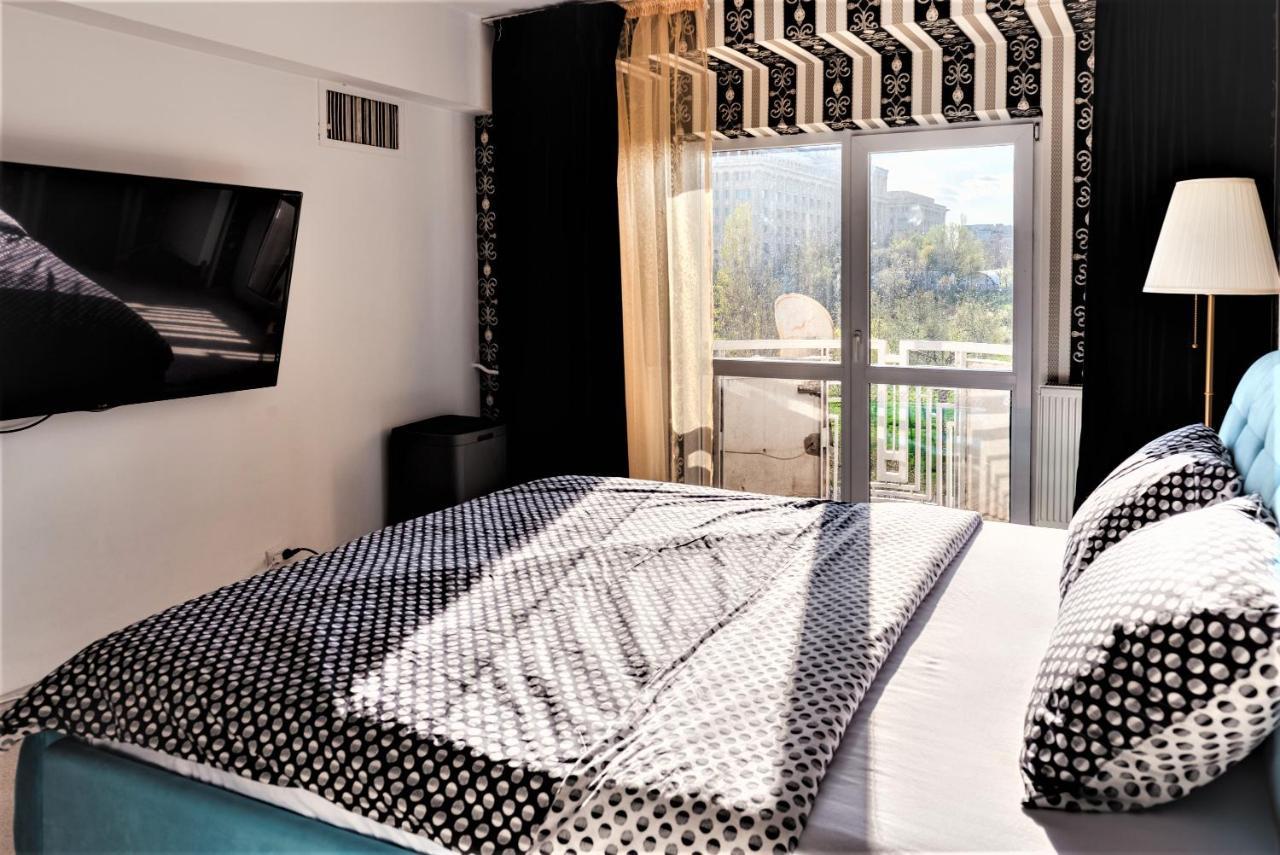 Parliament Marriott Unirii Square 5 Bedrooms Luxury Apartment Old Town Bukarest Exteriör bild