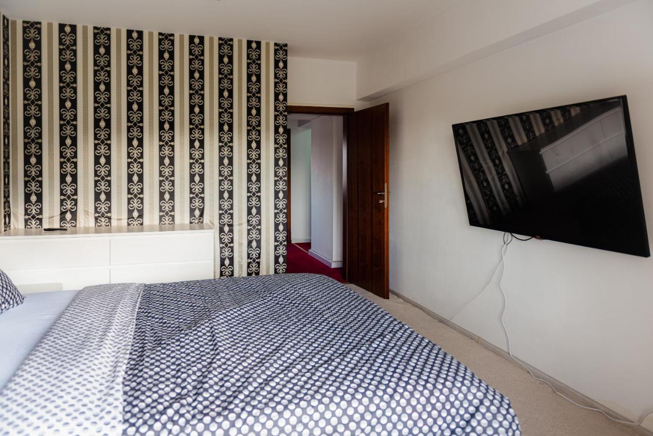 Parliament Marriott Unirii Square 5 Bedrooms Luxury Apartment Old Town Bukarest Exteriör bild