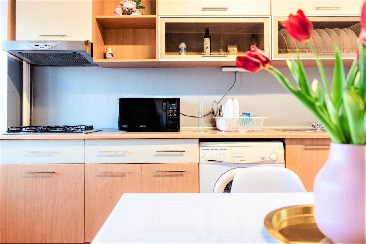 Parliament Marriott Unirii Square 5 Bedrooms Luxury Apartment Old Town Bukarest Exteriör bild